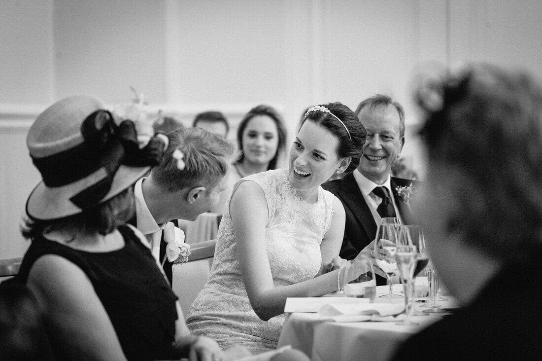 farnham-castle-surrey-wedding_0050