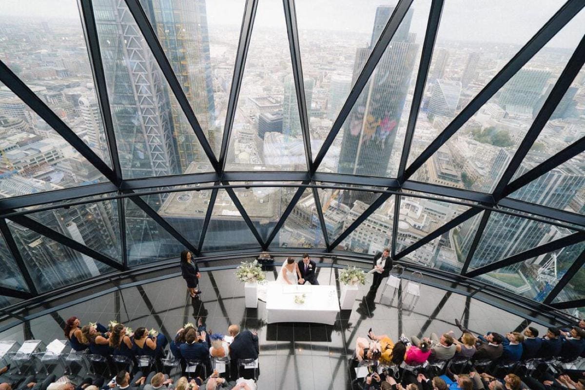 wedding photography at the gherkin
