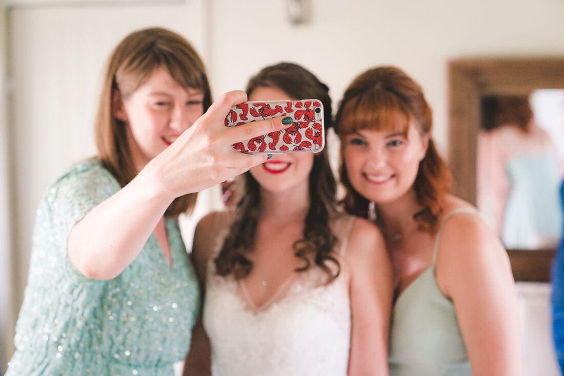 bridesmaid selfie