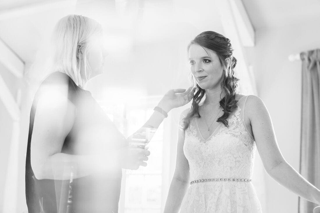makeup artist surrey