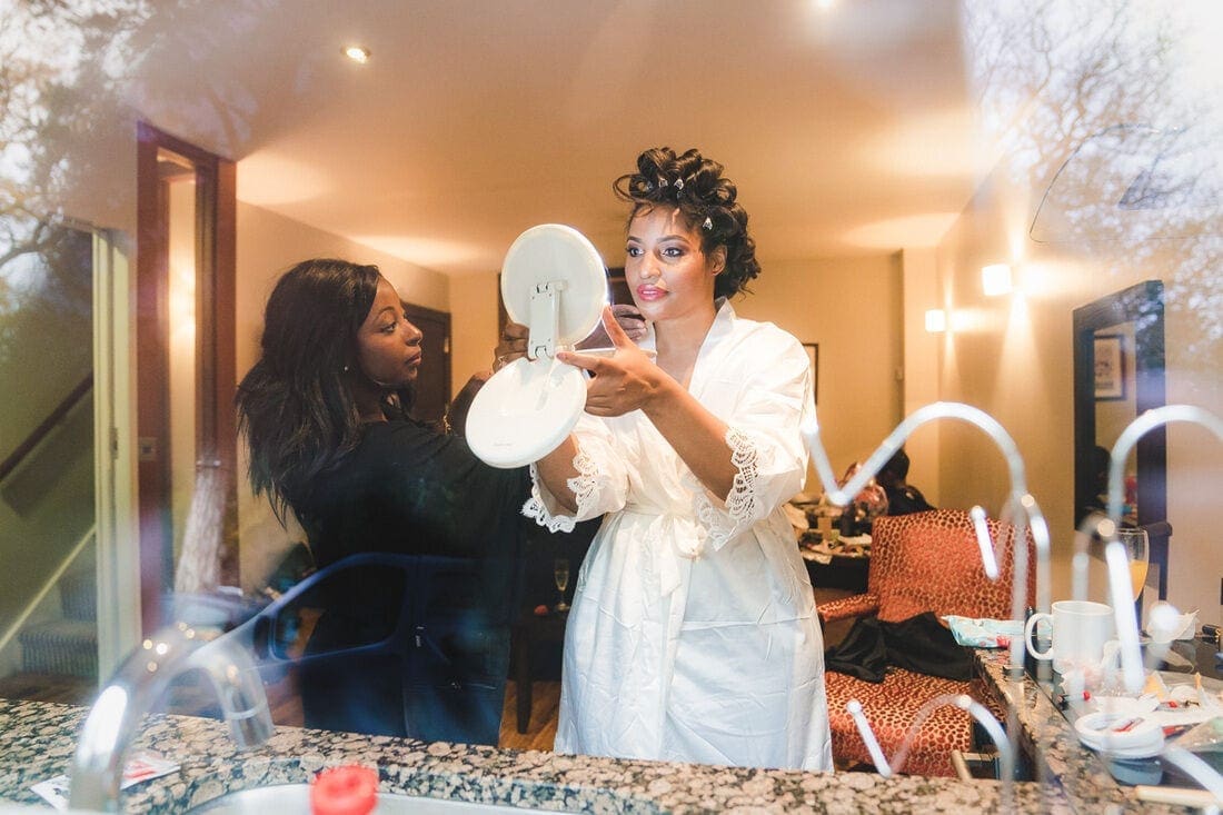 bride getting ready at northbrook park