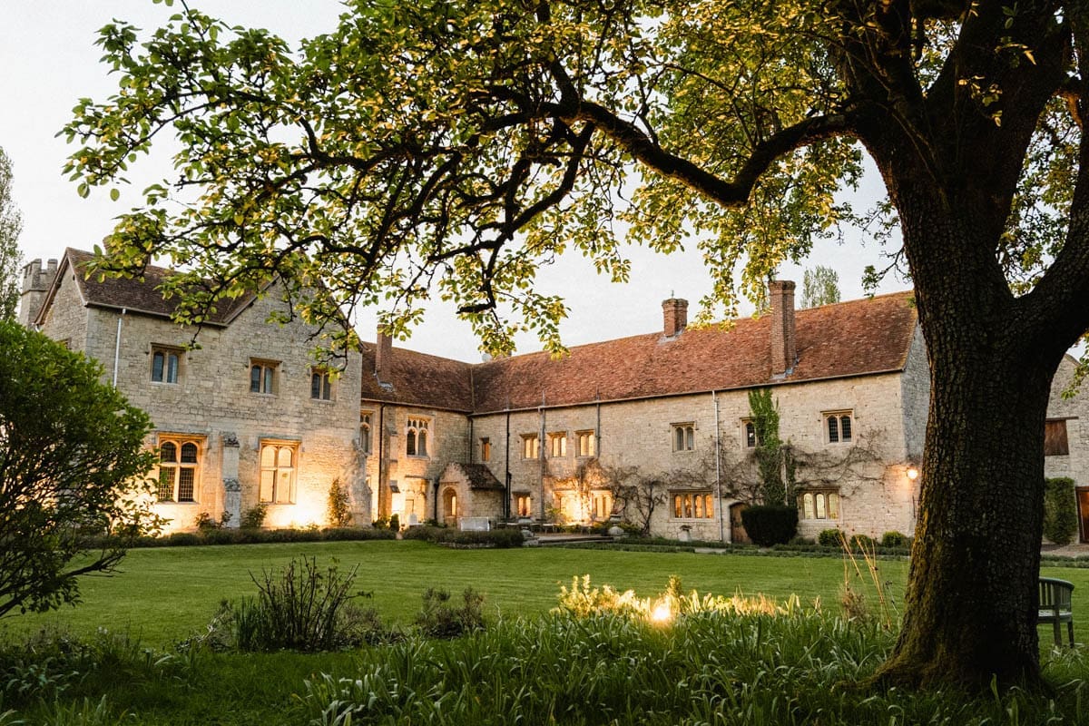 notley abbey wedding photographer